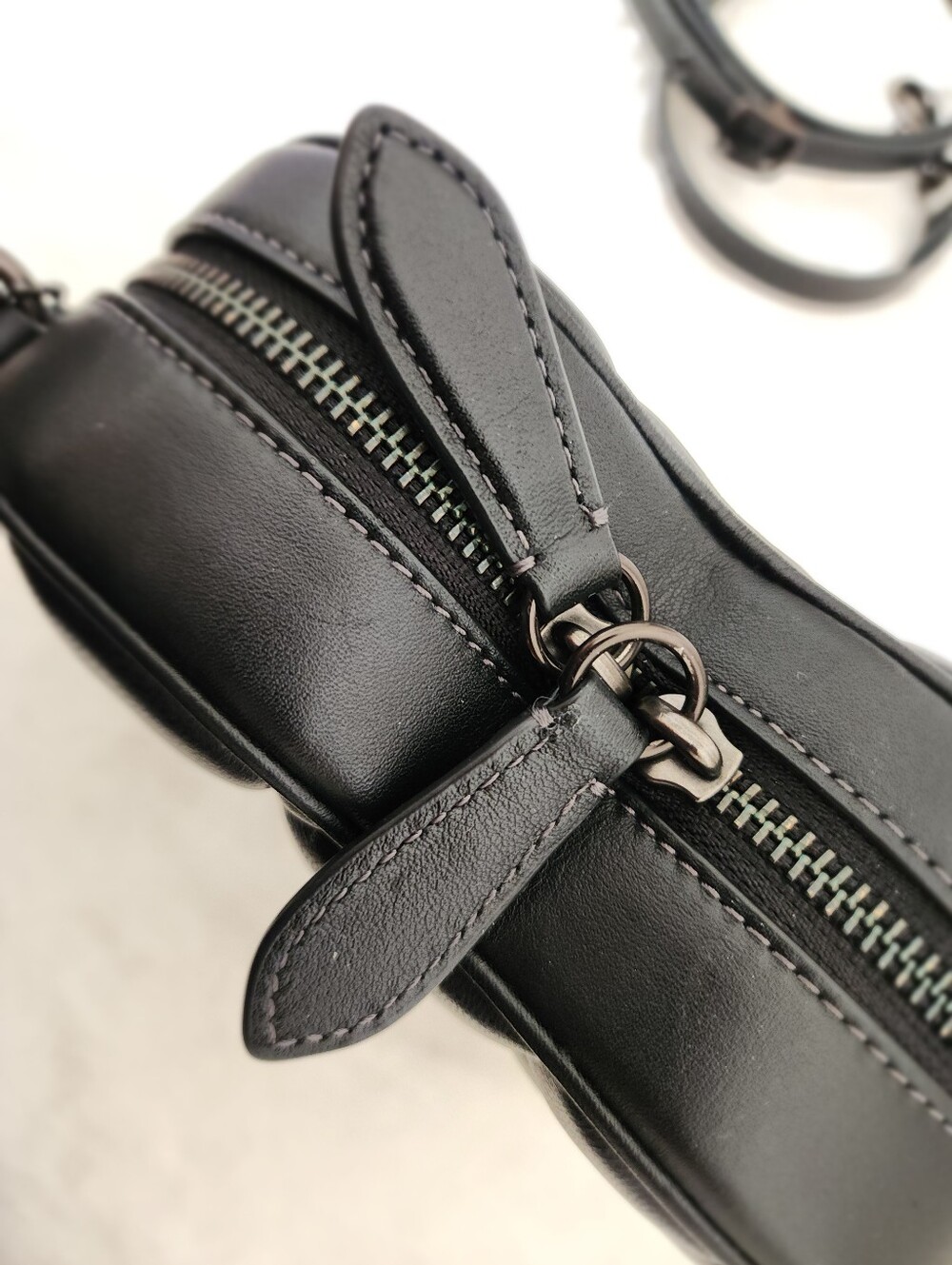 Coach Large Black Quilted Heart Crossbody - Picture 6 of 7